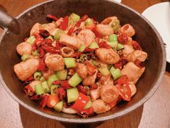 鹅卵石爆肥肠-老板恋上鱼(高新万达店)