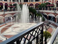 -佛罗伦萨小镇广佛名品奥特莱斯(疏港路店)