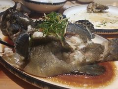 清蒸石斑鱼-琼大师东方烤乳猪(亚特兰蒂斯店)