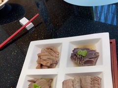 -香山湖家家宴(中山陵店)