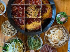 -岗上渣渣老火锅(两路口店)