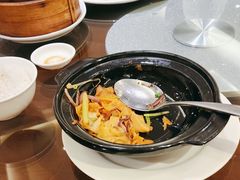 -广州中心皇冠假日酒店·百粤楼