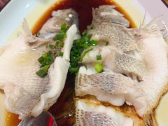 -新白鹿餐厅(百联中环店)