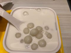 生磨杏仁茶汤丸-满记甜品(日月光二店)