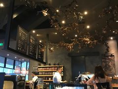 -星巴克臻选(成都太古里店)