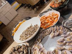 -荣誉国际酒店-云顶旋转餐厅