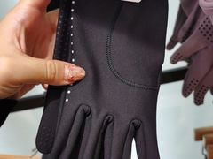 -lululemon(上海浦东IFC店)