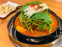 -喇喇排骨火锅·传统韩式脊骨汤(望京西园总店)