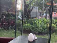 -星河吉酒店-BOND大堂吧·咖啡·简餐