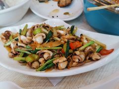 -覃记海鲜美食餐厅