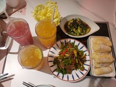 -黄记煌三汁焖锅(新佳丽江汉路店)