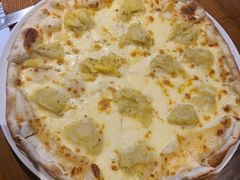 榴莲披萨-JINNS锦时 steak&pizza(浸信会礼拜堂旧址店)