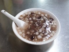 -芳婆糕团店(王府大街店)