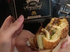 -麦当劳(中山八路店)