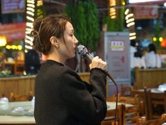 -三亚火车头万人海鲜广场