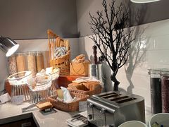 -珠海拱北口岸智选假日酒店