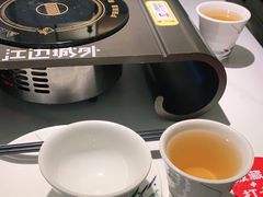-江边城外烤全鱼(世茂广场店)