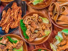 -四小区火锅·巷子里的重庆火锅(花照壁店)