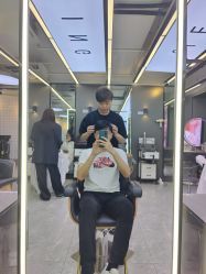 -藤野造型烫发染发