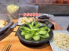 -花满溪火锅(吉大南校店)