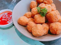 -大树餐厅(红旗街万达店)