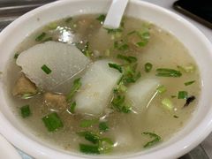 小肠萝卜汤-东街钟楼肉粽(总店)