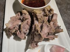 手抓羊肉-贯贯吉·清真餐厅(浙江中路店)