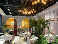 -Osteria Garden 生蚝花园餐厅(原进贤路店)