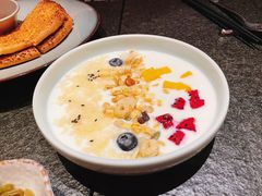 米釀鲜果酸奶-丝路金桃·新疆菜(徐汇店)