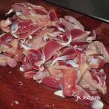 鸡胗拌豆苗