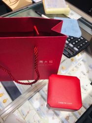 -周大福CHOW TAI FOOK(浦东八佰伴店)