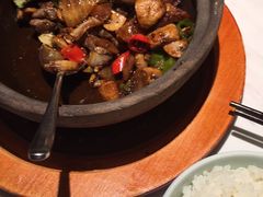 -荷花亭·湖北融合菜(中商广场店)