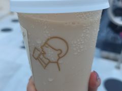 -喜茶(迪士尼小镇·平行宇宙店)
