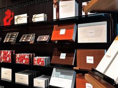 -Laderach 莱德拉(上海环贸iapm店)