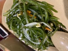 -亮亮面馆(经六路店)