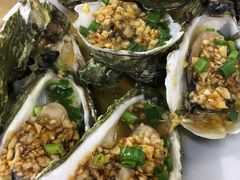 -霞涌市场海鲜摆卖区
