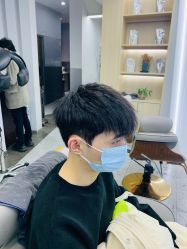 -D.G造型·烫发染发接发