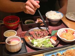 岩烧雪花牛肉定食-味太助·银饭食堂(中华城店)