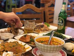 -两兄弟Song Pee Nong(2号店)