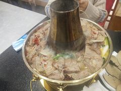 -撒拉人家.酸菜牦牛肉火锅