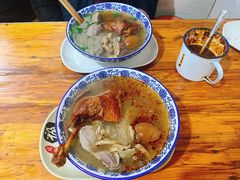 -叶新小吃店(来凤小区总店)