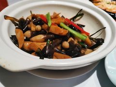 砂锅鸡纵菌焗山药-卯时·龙光雅宴·精致锡帮菜(惠山古镇店)
