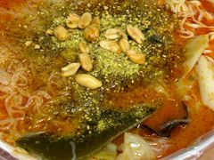 老酱麻辣烫-二钢串叔麻辣烫(华龙大厦店)
