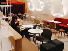 -奈雪的茶(华侨城创意园店)