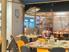 -渝信川菜 · 川味家常菜(财富购物中心店)