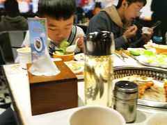 -锅儿欢海鲜火锅烤肉自助餐(东港凯虹店)