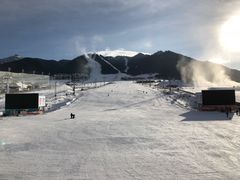 -丝绸之路山地度假区滑雪场