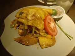 -大头虾越式风味餐厅(光明广场店)