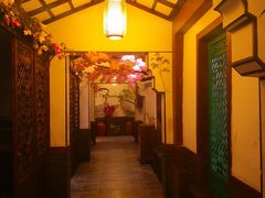 -龙泉小镇(科圣路店)