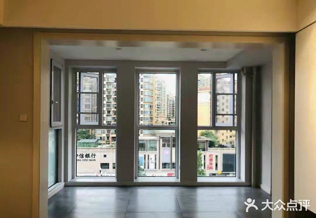 常见的三居室户型，全屋定制家具极大增加全屋储物
